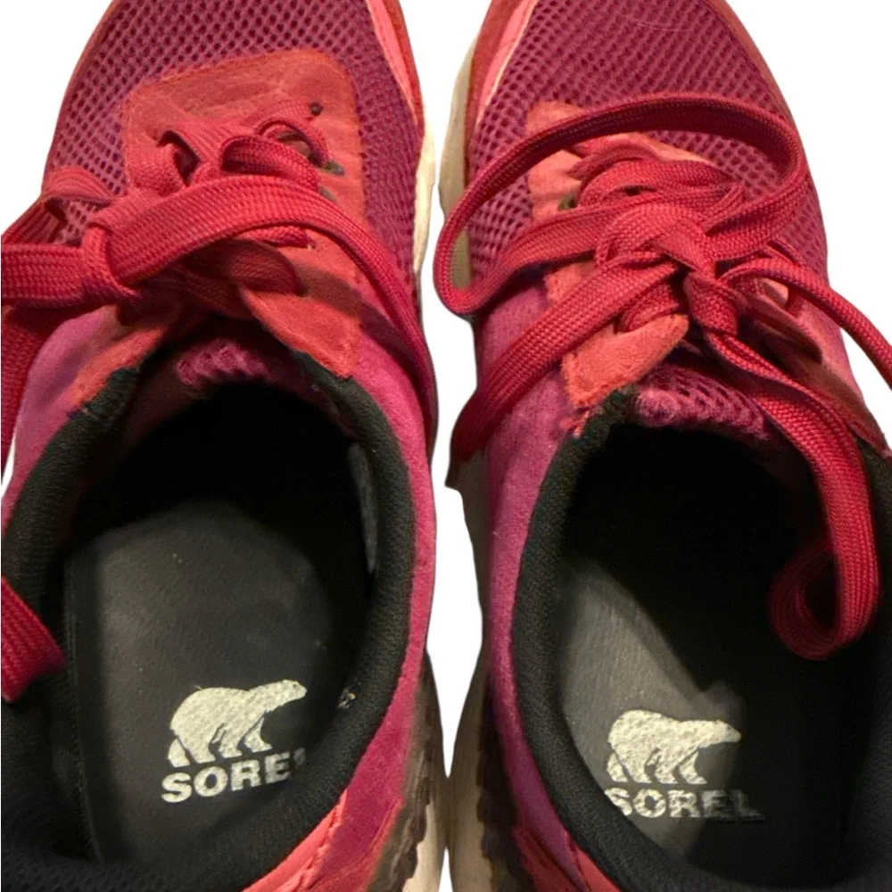 Sorel Kinetic Impact Sneakers Size‎ 9 Suede Mesh Upper Red Pink Athleisure
